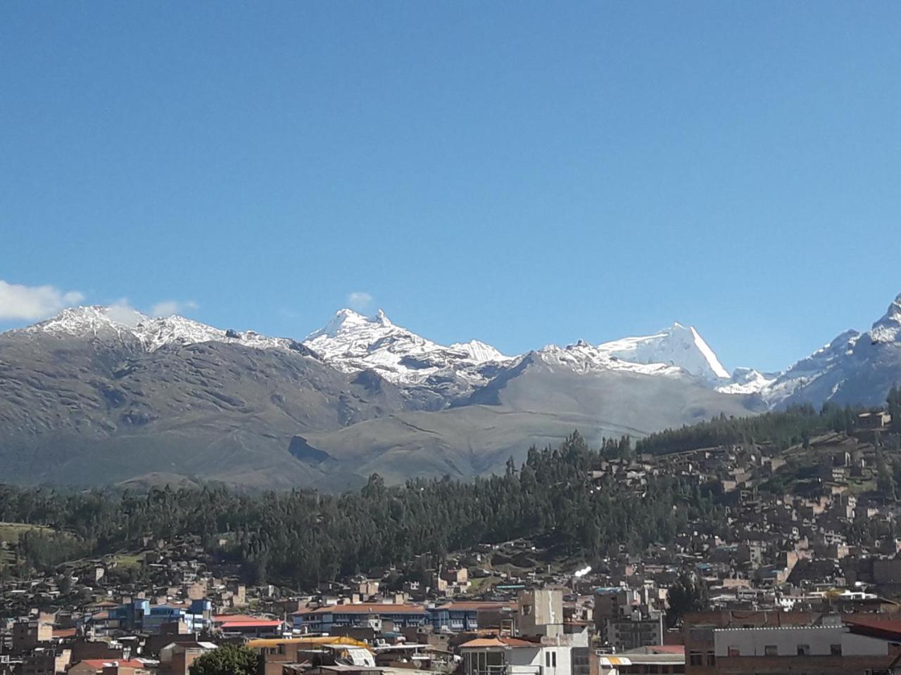 Hostal Florencia Huaraz  Exterior photo